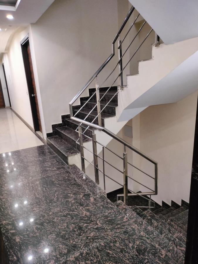 Paradise Star Paharganj Hotel New Delhi